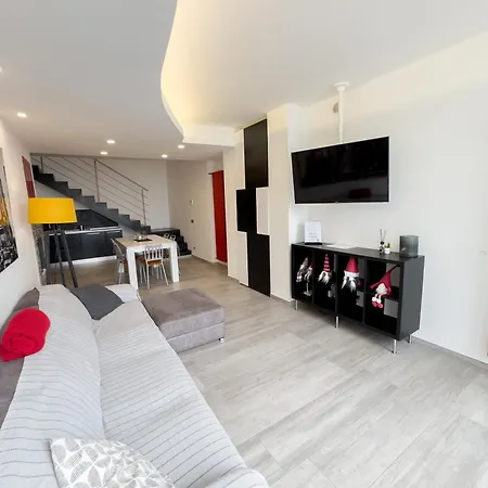 Emma 135 Mq Free Parking Holiday home *