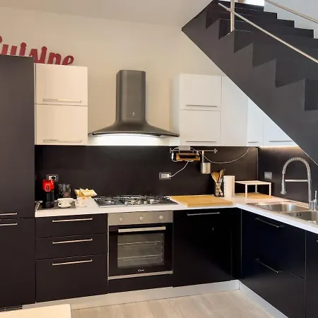 Emma 135 Mq Free Parking Holiday home